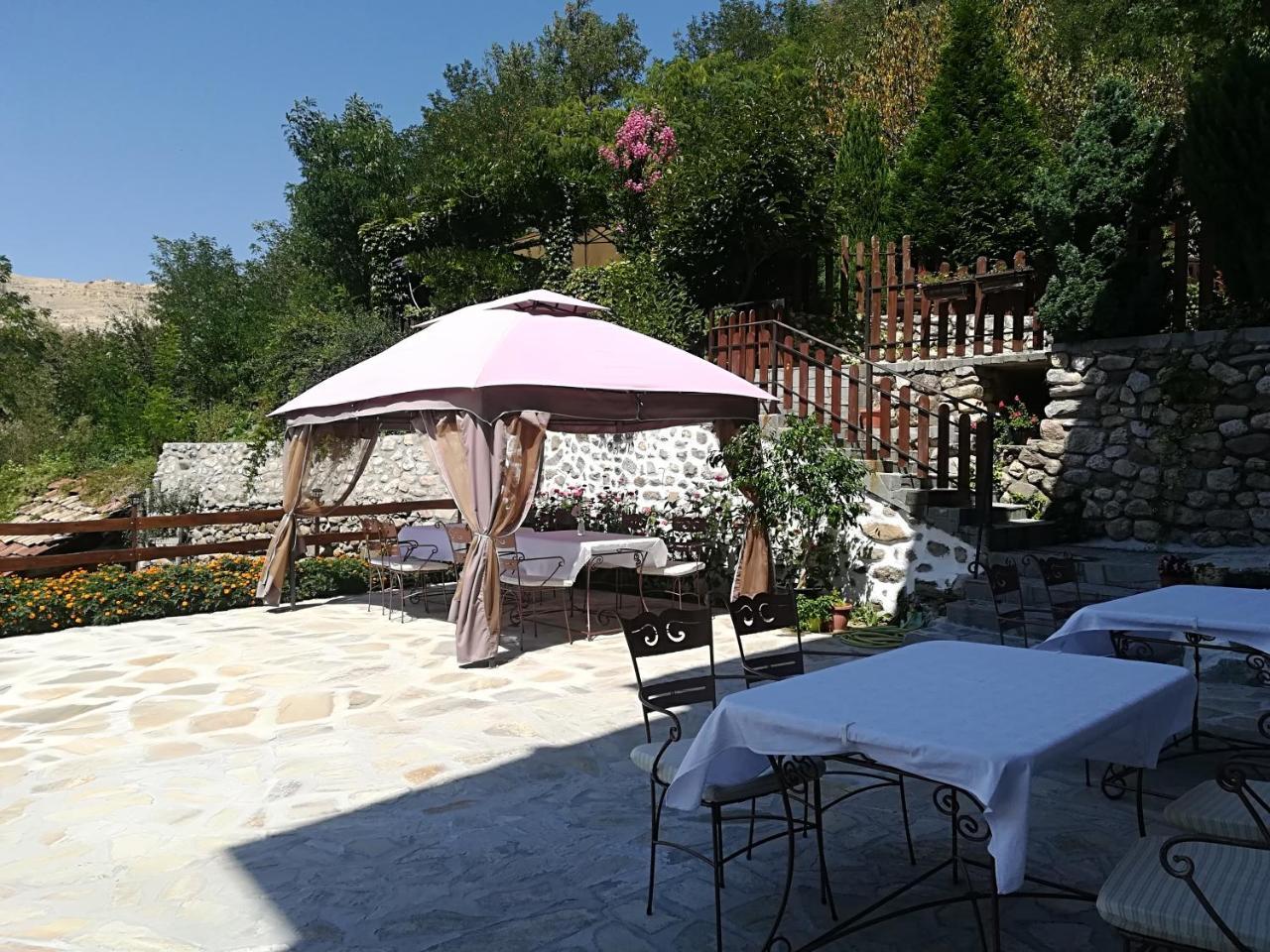Hotel Manoleva House à Melnik  Extérieur photo